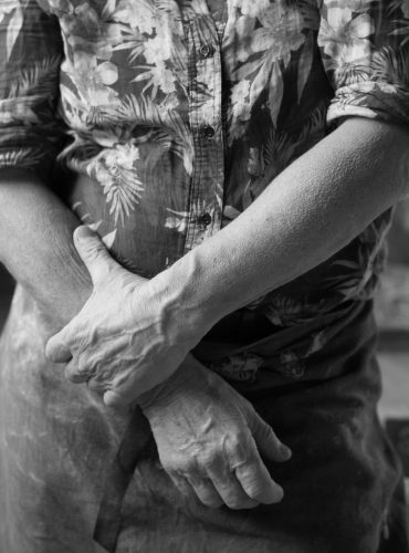 agnes-ceramiste-jardin-argile-artisan